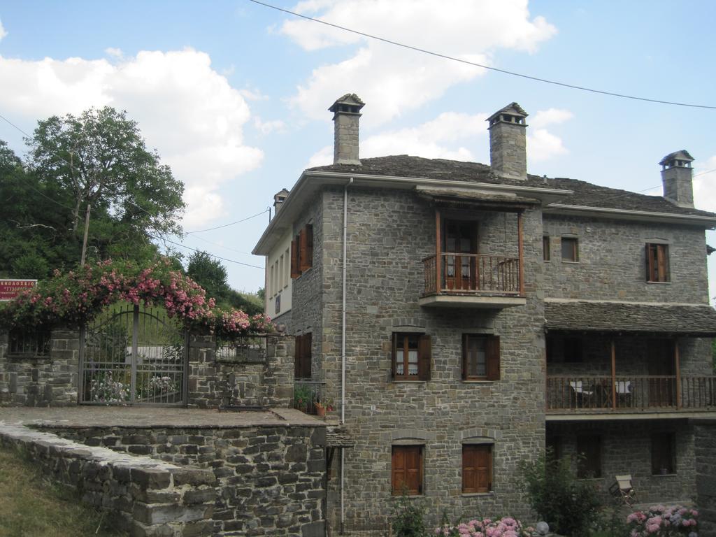 Hotel Tymfi Tsepelovo Bagian luar foto